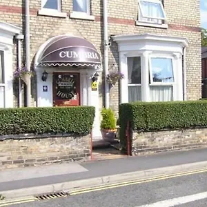 Bed & Breakfast Diamonds Near Hospital, York